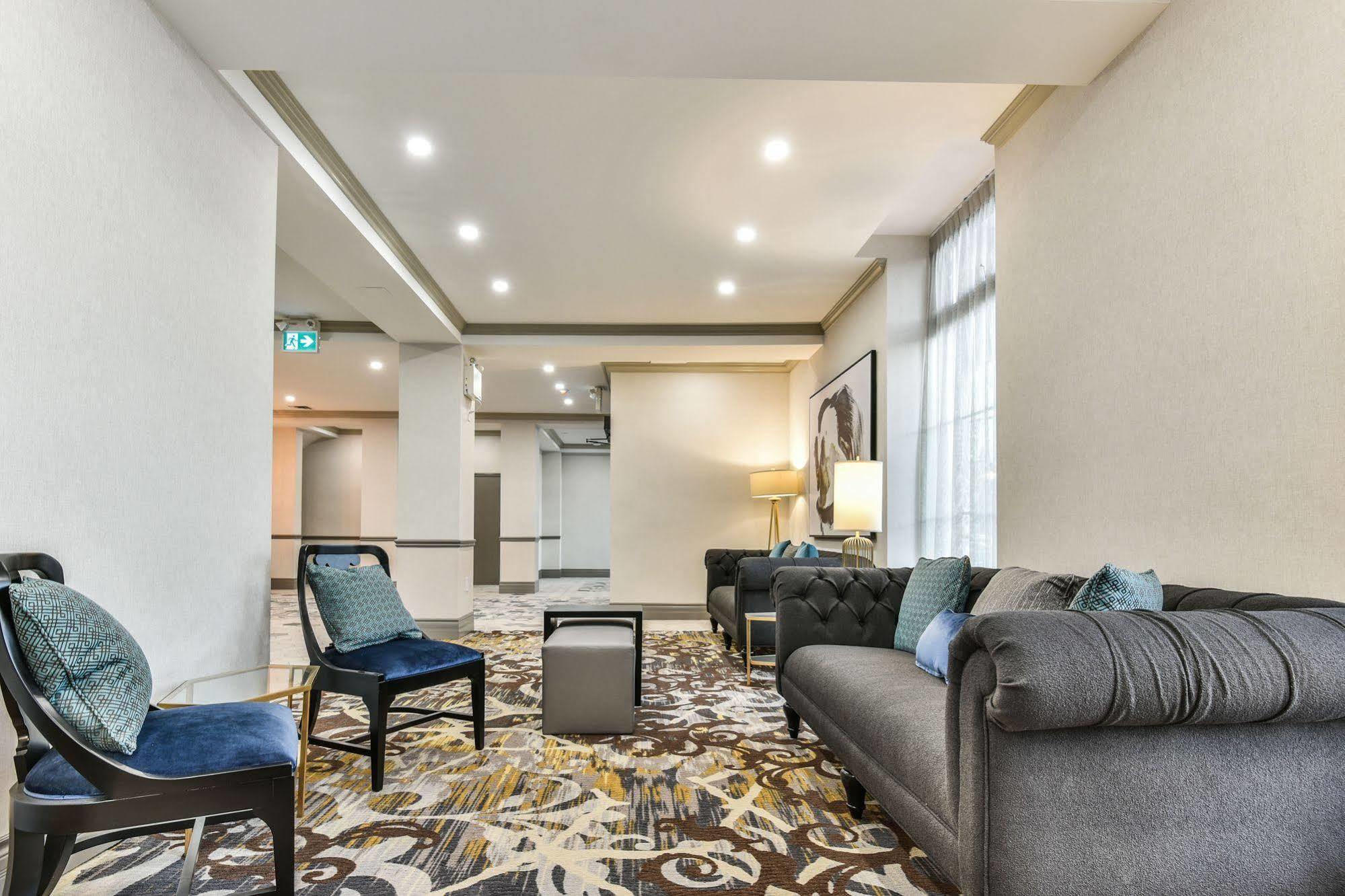 The Champlain Waterfront Hotel Ascend Hotel Collection Orillia Exteriör bild